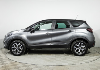 Подержанный автомобиль Renault Kaptur 2016 года (8 фото)