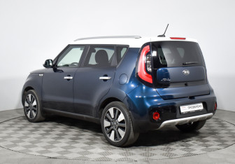 Подержанный автомобиль Kia Soul 2017 года (7 фото)