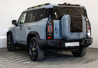 Подержанный автомобиль Jetour T2 2024 года (7 фото)