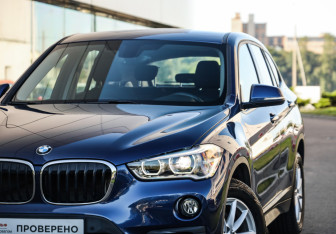 Подержанный автомобиль BMW X1 2019 года (2 фото)