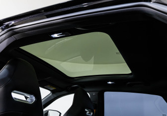 Подержанный автомобиль Changan UNI-V 2023 года (29 фото)