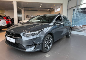 Новый Kia Ceed Wagon 2025 (7 фото)