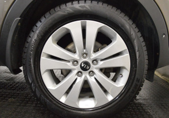 Подержанный автомобиль Kia Sportage 2013 года (9 фото)