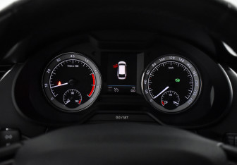 Подержанный автомобиль Skoda Octavia Wagon 2017 года (19 фото)