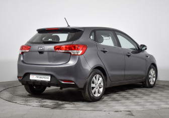 Подержанный автомобиль Kia Rio Hatchback 2016 года (5 фото)