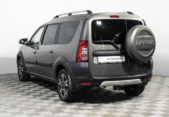 Подержанный автомобиль LADA (ВАЗ) Largus Wagon 2021 года (7 фото)