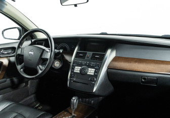 Подержанный автомобиль Nissan Teana 2006 года (9 фото)