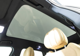 Подержанный автомобиль Voyah Free 2023 года (20 фото)