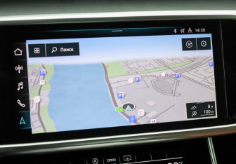 Подержанный автомобиль Audi A6 Sedan 2021 года (19 фото)