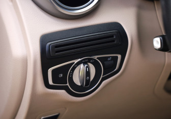Подержанный автомобиль Mercedes-Benz GLC Coupe 2018 года (22 фото)