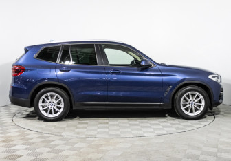 Подержанный автомобиль BMW X3 2020 года (4 фото)