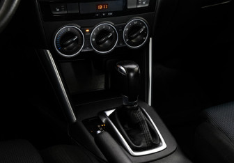 Подержанный автомобиль Mazda CX-5 2014 года (12 фото)