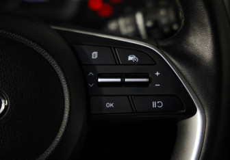 Подержанный автомобиль Hyundai Creta 2021 года (13 фото)