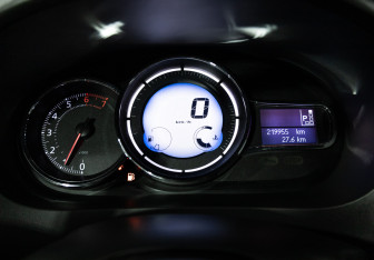 Подержанный автомобиль Renault Megane Hatchback 2014 года (12 фото)