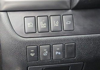 Подержанный автомобиль Toyota Highlander 2015 года (24 фото)