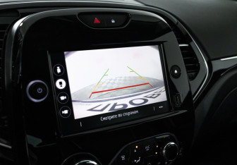 Подержанный автомобиль Renault Kaptur 2020 года (15 фото)