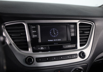 Подержанный автомобиль Hyundai Solaris Sedan 2019 года (14 фото)