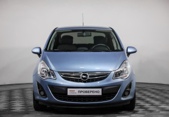 Подержанный автомобиль Opel Corsa 2013 года (2 фото)