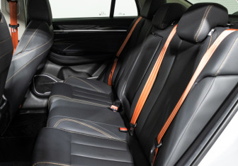 Подержанный автомобиль Omoda S5 GT 2023 года (10 фото)