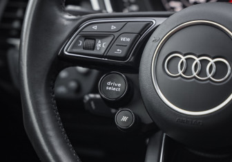 Подержанный автомобиль Audi A5 Coupe 2019 года (16 фото)