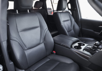 Подержанный автомобиль Toyota Land Cruiser Suv 2022 года (31 фото)
