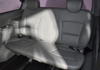 Подержанный автомобиль Hyundai Grand Starex 2017 года (12 фото)