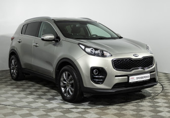 Подержанный автомобиль Kia Sportage 2017 года (3 фото)