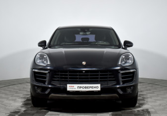 Подержанный автомобиль Porsche Macan 2017 года (2 фото)