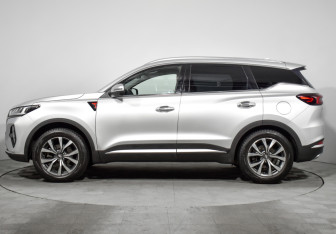 Подержанный автомобиль Chery Tiggo 7 Pro Max 2023 года (8 фото)