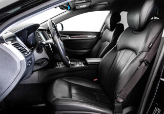 Подержанный автомобиль Hyundai Genesis 2016 года (28 фото)