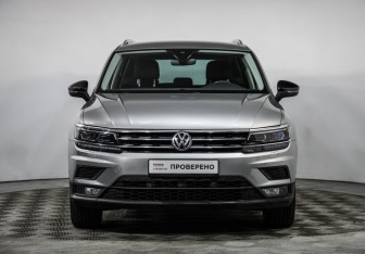 Подержанный автомобиль Volkswagen Tiguan 2019 года (2 фото)