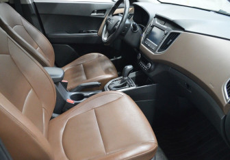 Подержанный автомобиль Hyundai Creta 2020 года (12 фото)