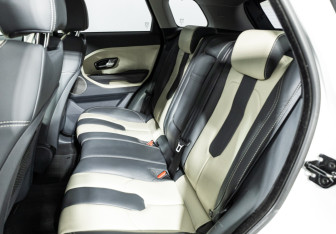 Подержанный автомобиль Land Rover Range Rover Evoque 2012 года (10 фото)