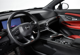 Подержанный автомобиль Changan UNI-T 2020 года (9 фото)