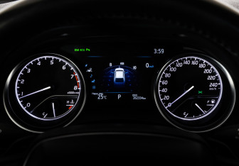 Подержанный автомобиль Toyota Camry Sedan 2020 года (36 фото)
