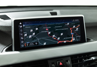 Подержанный автомобиль BMW X1 2019 года (16 фото)