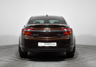 Подержанный автомобиль Opel Insignia Sedan 2014 года (6 фото)