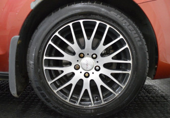 Подержанный автомобиль Ford Focus Sedan 2008 года (9 фото)