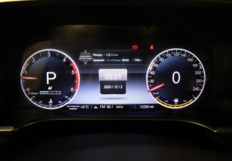 Подержанный автомобиль BAIC BJ40 2024 года (17 фото)