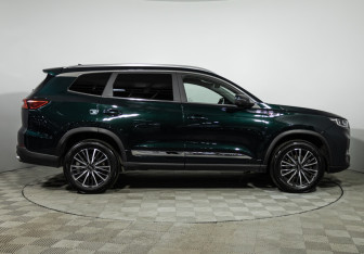 Подержанный автомобиль Chery Tiggo 8 Pro Max 2024 года (4 фото)