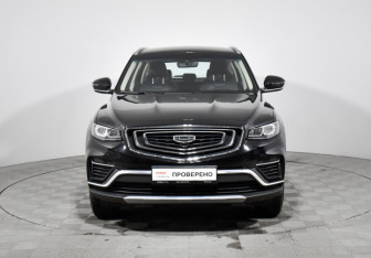 Подержанный автомобиль Geely Atlas Pro 2022 года (2 фото)