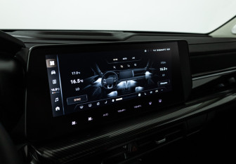 Подержанный автомобиль Haval H3 2024 года (16 фото)