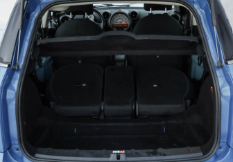 Подержанный автомобиль MINI Countryman 2011 года (29 фото)