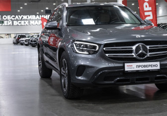 Подержанный автомобиль Mercedes-Benz GLC Coupe 2021 года (4 фото)