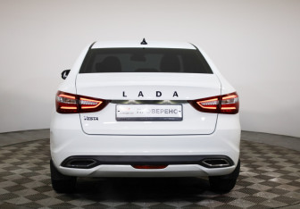 Подержанный автомобиль LADA (ВАЗ) Vesta Sedan 2023 года (6 фото)