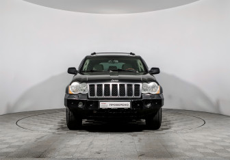 Подержанный автомобиль Jeep Grand Cherokee 2008 года (2 фото)