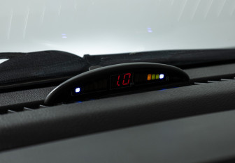 Подержанный автомобиль Nissan Tiida Hatchback 2010 года (16 фото)