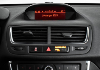 Подержанный автомобиль Opel Mokka 2014 года (13 фото)