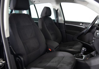 Подержанный автомобиль Volkswagen Tiguan 2013 года (11 фото)