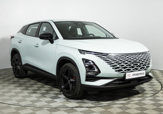 Подержанный автомобиль Omoda C5 2023 года (3 фото)